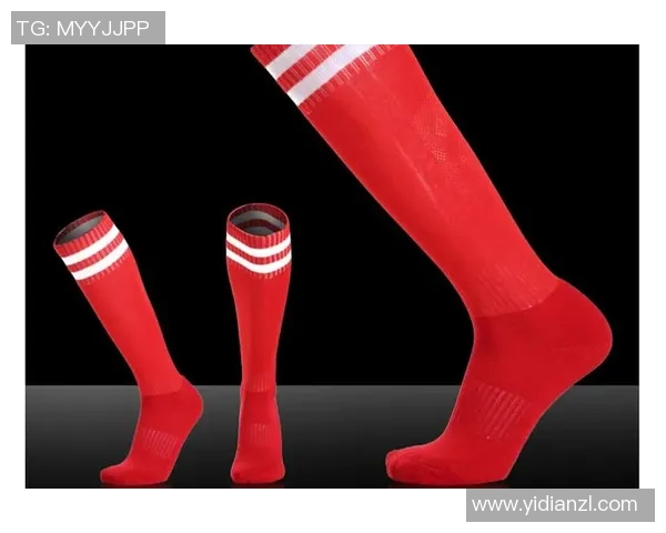 夏季薄款足球儿童长袜舒适透气球星款设计助力运动表现 夏季薄款足球儿童长袜舒适透气球星款设计助力运动表现